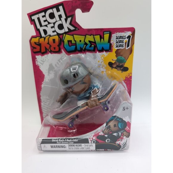 2024 [Spin Master] Tech Deck SK8 Crew - Series 1 Shred Pack - Gray Helmet - Picture 1 of 2